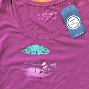 New Women's  Life Is Good Tee Shirt .